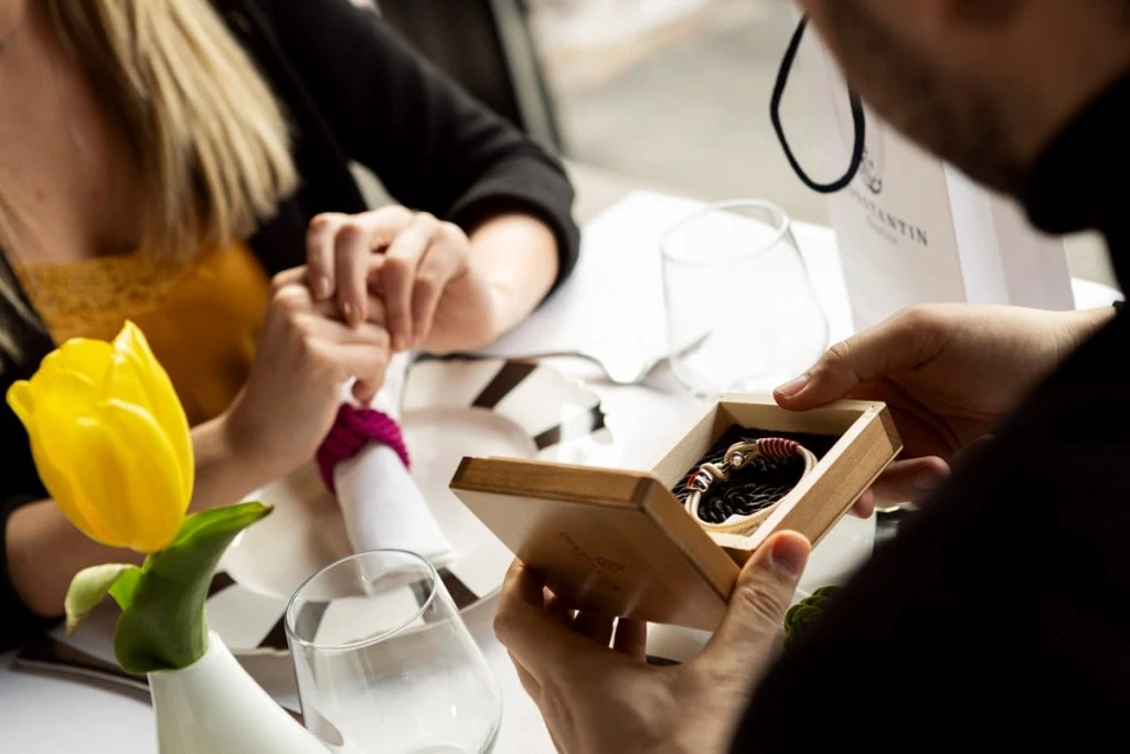 Подарок жене: идеи подарков