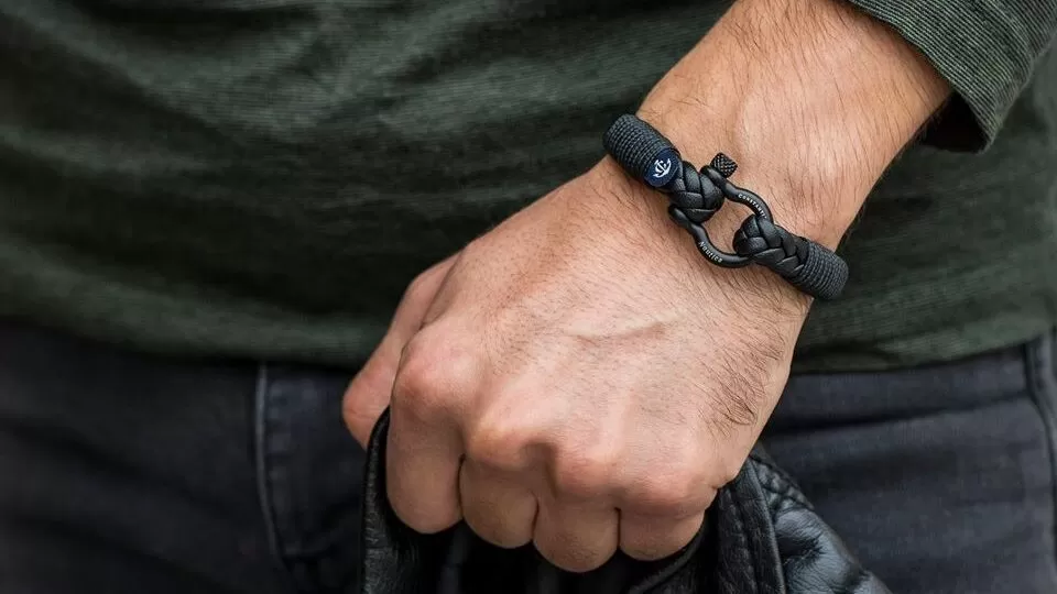 Красивые браслеты